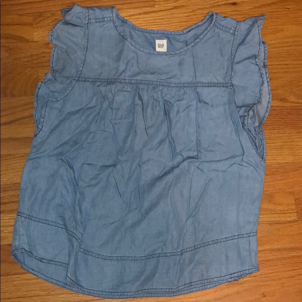 Gap chambray top